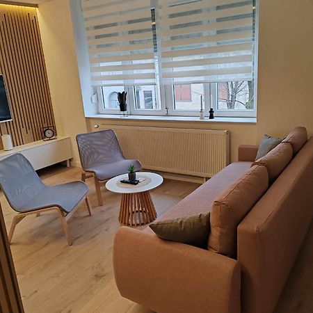 Apartman „Karolina” Nova Gradiska Esterno foto