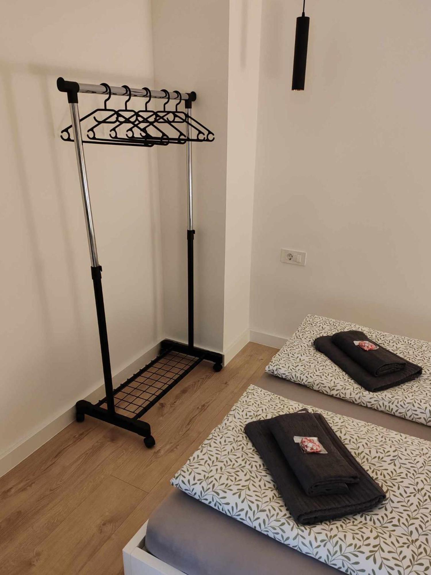 Apartman „Karolina” Nova Gradiska Esterno foto